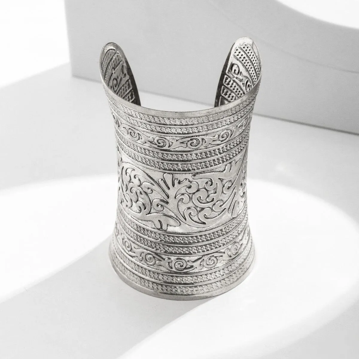 Antique Gold Silver Tone Embossed Floral Wrist Cuff Wrap Wide Bangle
