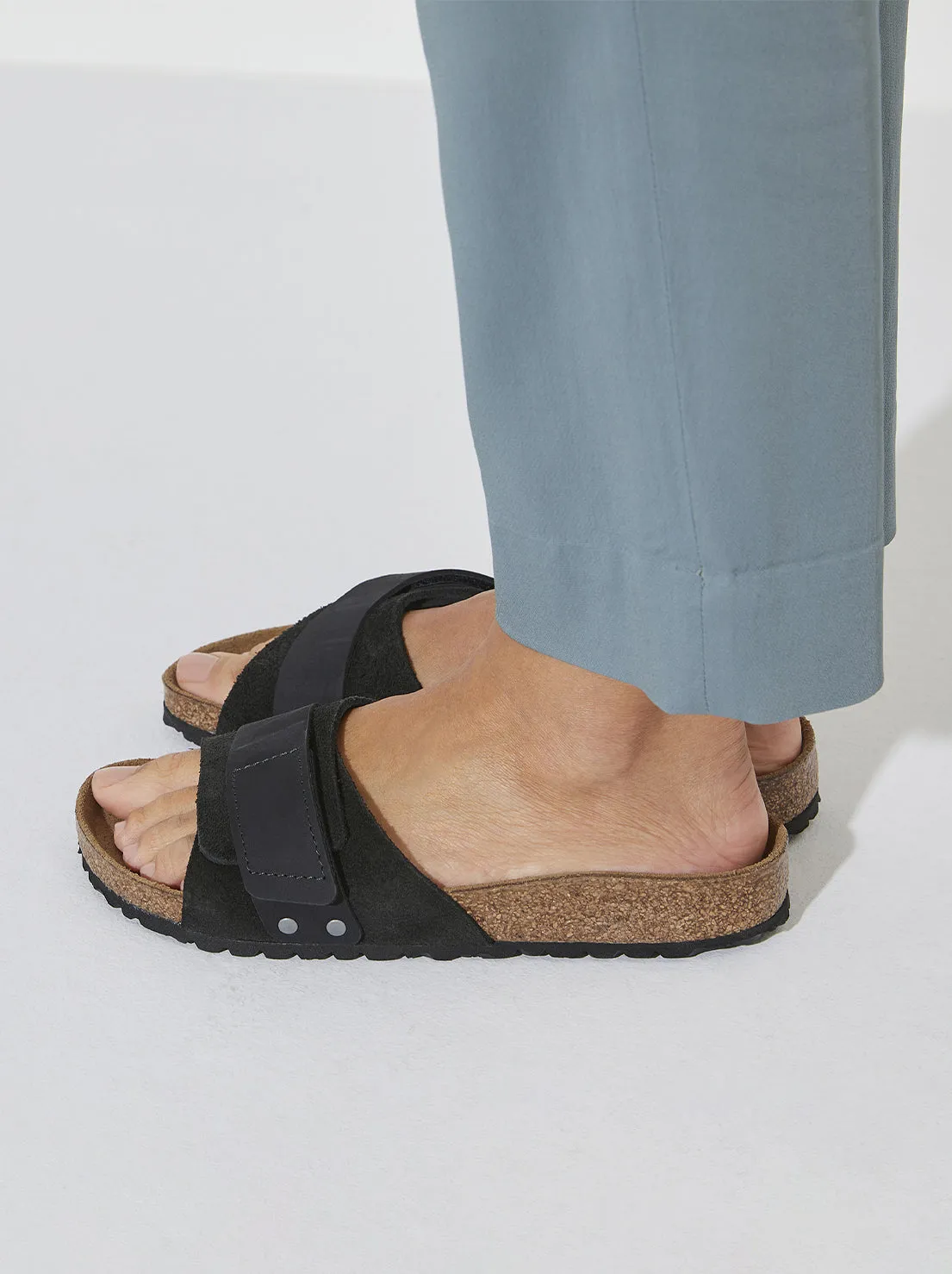 Birkenstock - Oita - Suede - Black - Regular