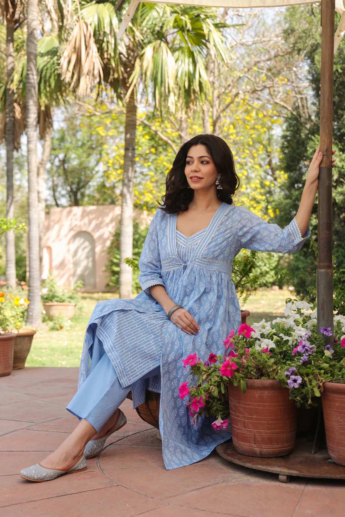 Blue Cotton Mulmul Khari Printed Shrug, Kurta & Pant Set