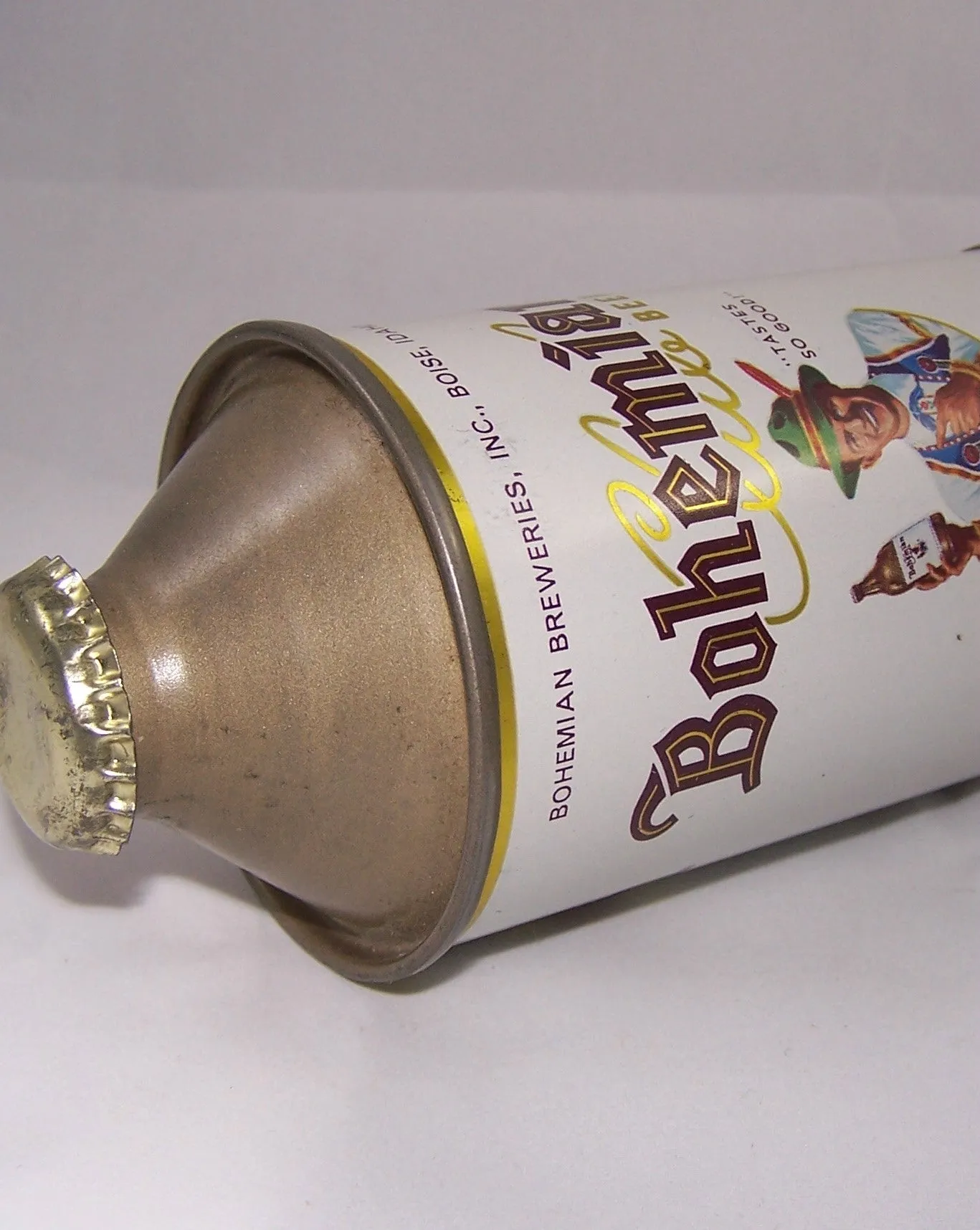 Bohemian Club N.O 4% Alc, USBC 154-3, Rolled Can, Grade 1/1  Sold 4/12/15