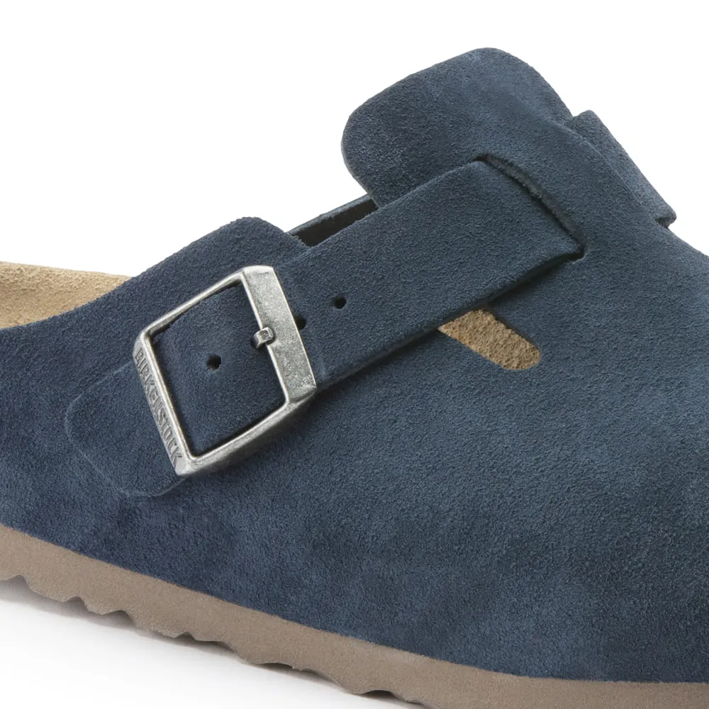 Boston Suede Embossed