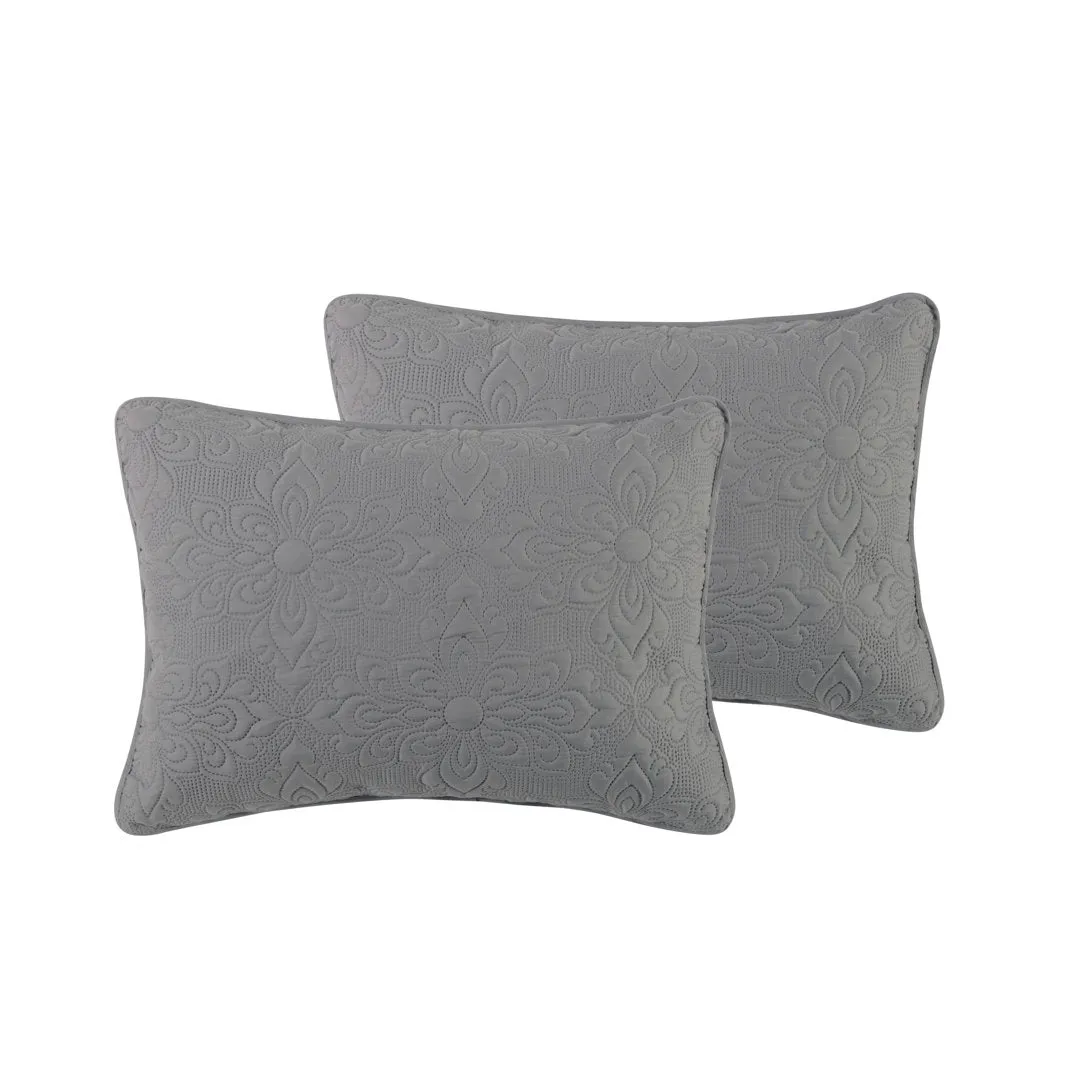 Caroline Embossed Floral Quilt Set VCNY Color: Gray Size: Full/Queen Quilt   2 Standard Shams