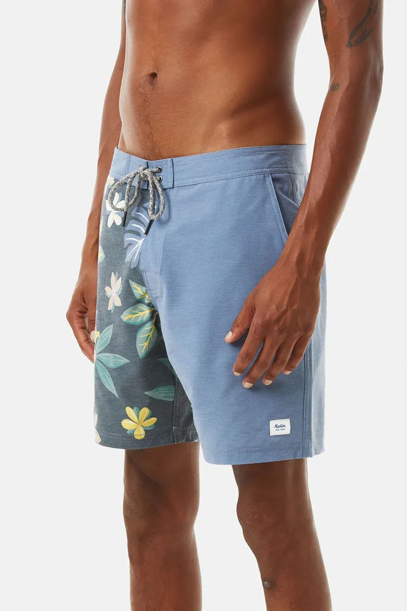 Cruz Trunk