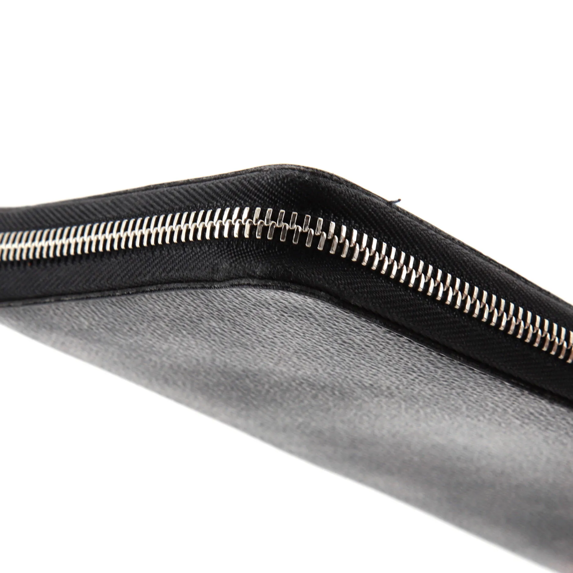 Designer Zippy Organizer Damier Graphite