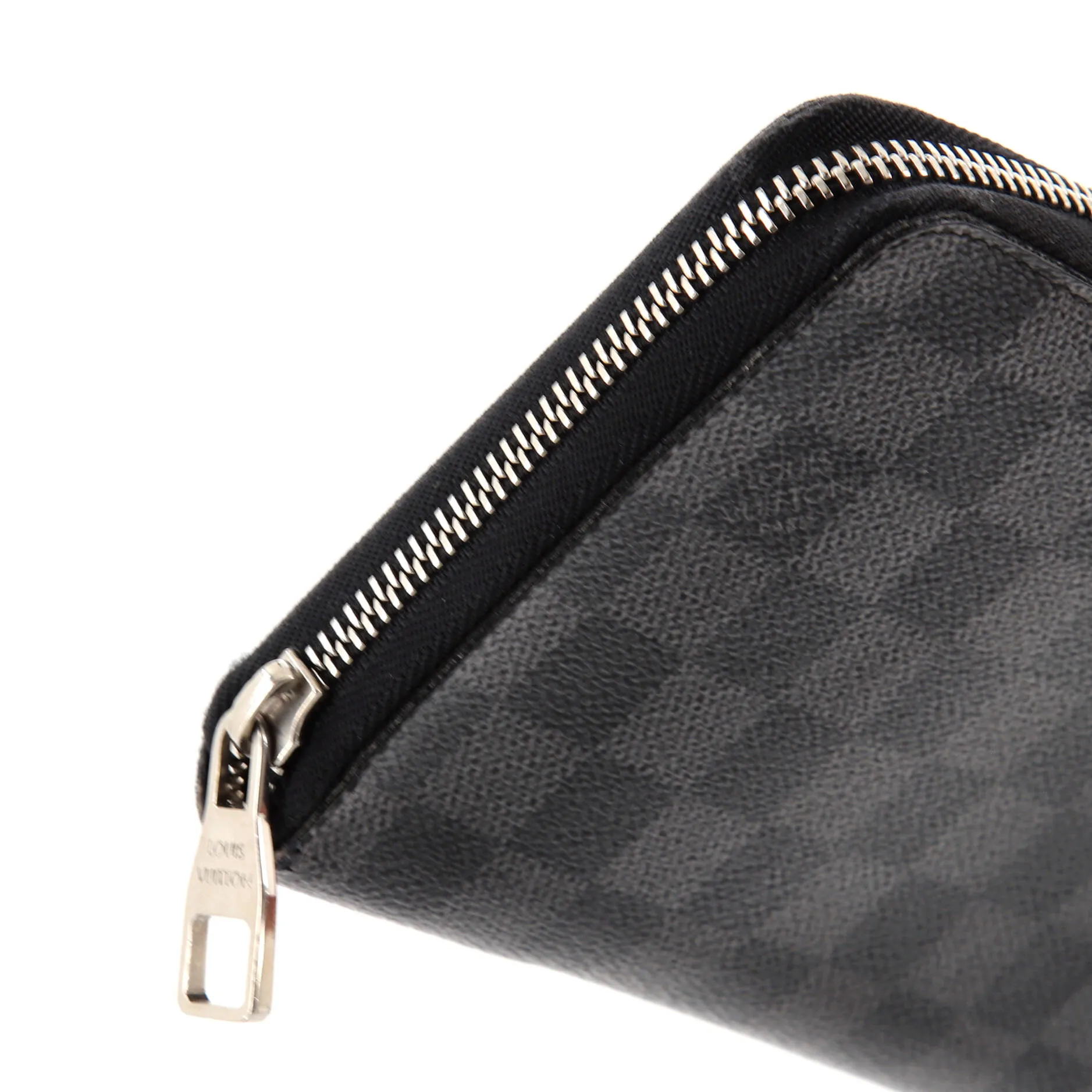 Designer Zippy Organizer Damier Graphite