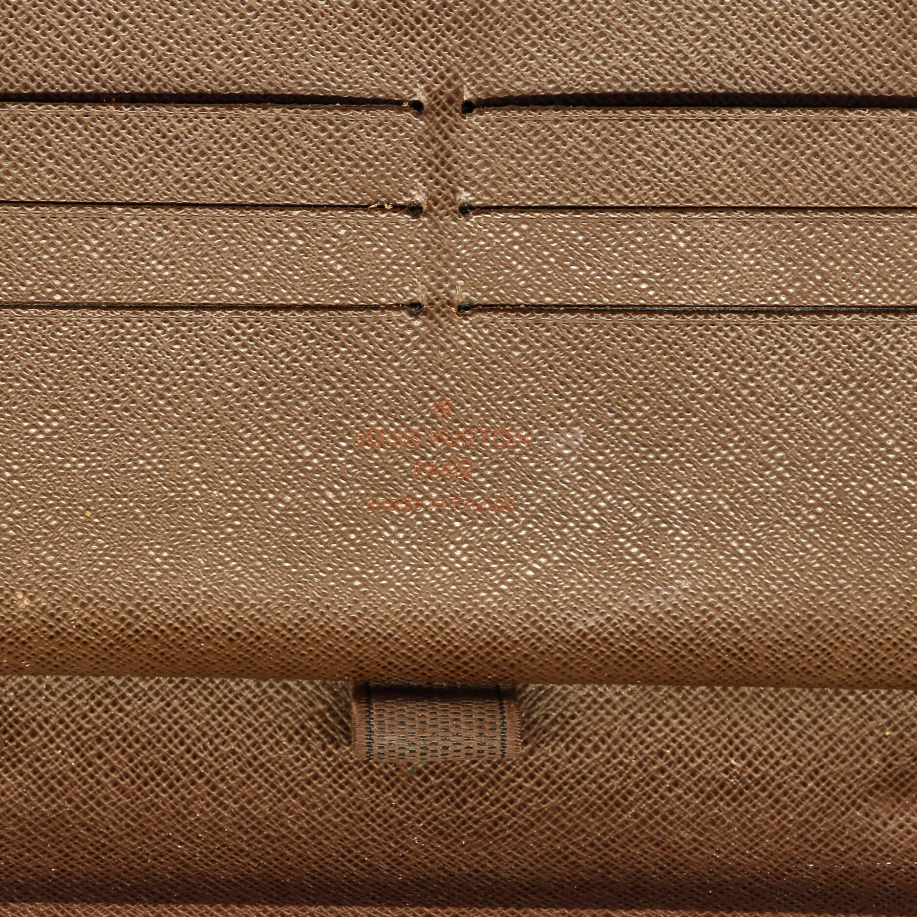 Designer Zippy Organizer Damier