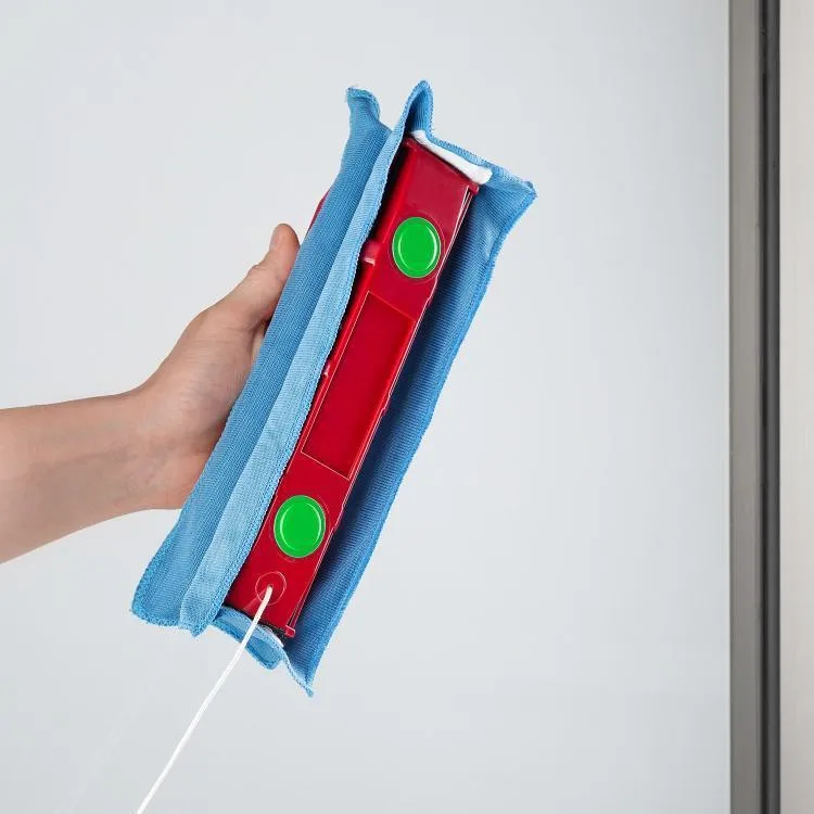 Easy Window Cleaner with Power Magnets