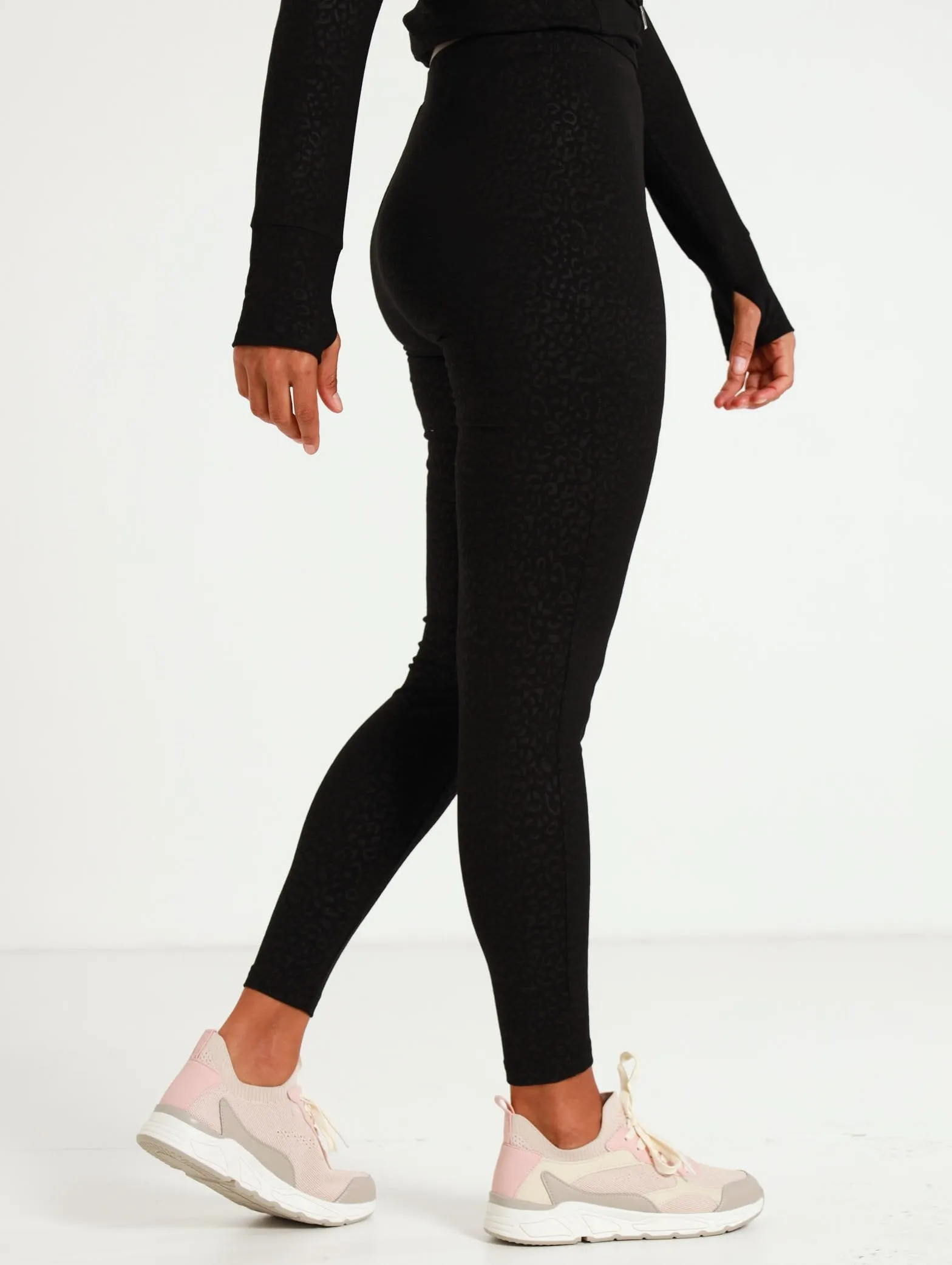 Embossed Legging - Black