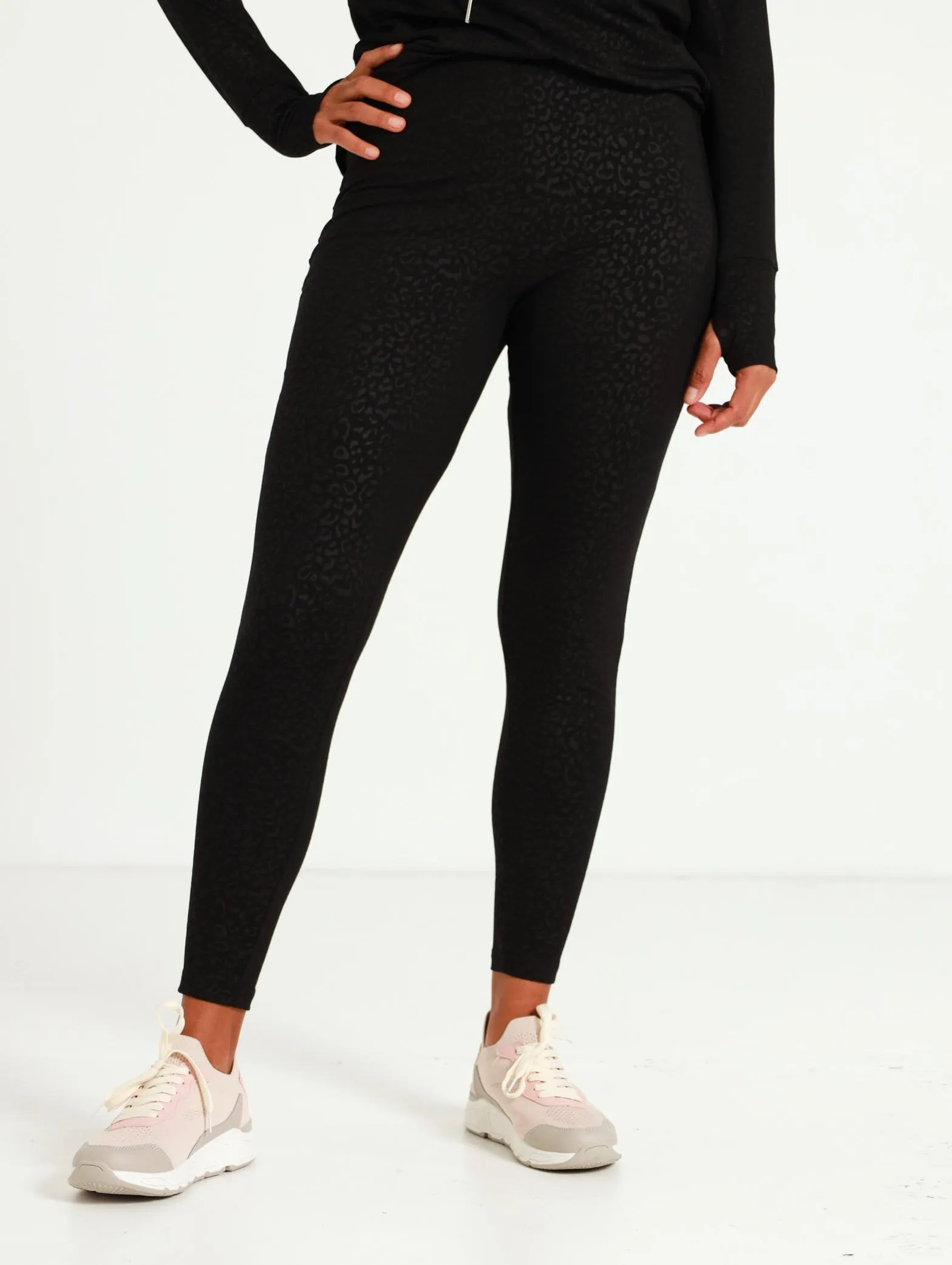 Embossed Legging - Black