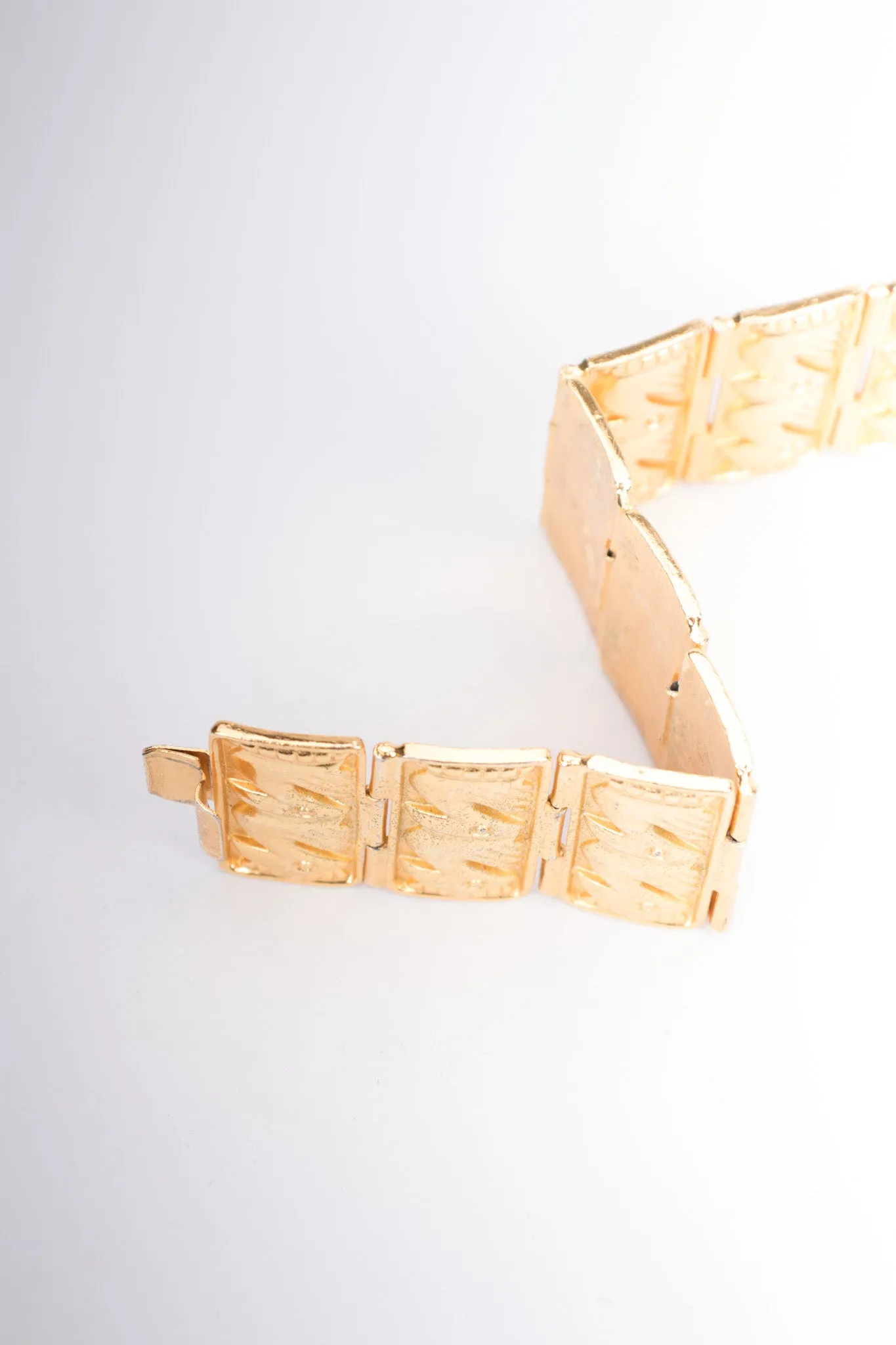 Embossed Pelican Bracelet