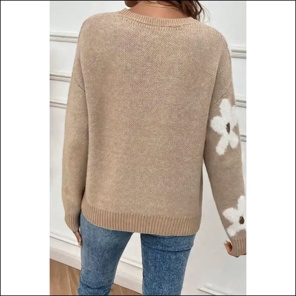 Groovy, Baby! Parchment 60s Daisy Flower Knit: Needful Things 😉