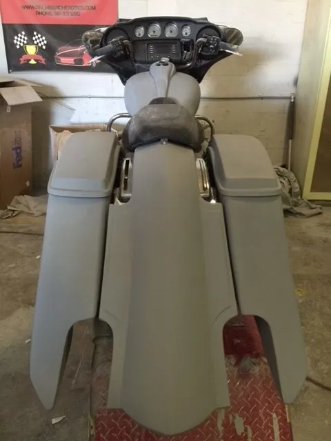 Harley Davidson 6" Trendsetter Extended Saddlebag Fender Kit - No Cut Outs   Lids / 2014 - 2018