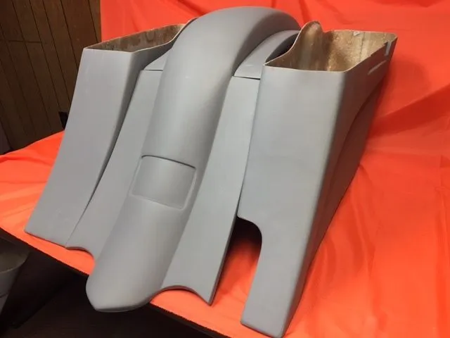 Honda VTX 1800 / 1300 6" Extended Stretched BOLT ON Out & Down Bags   Rear Fender   Rails Right Cut Out