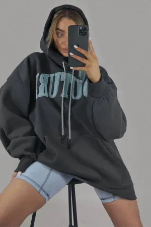 Long-sleeved Pullover Hoodie