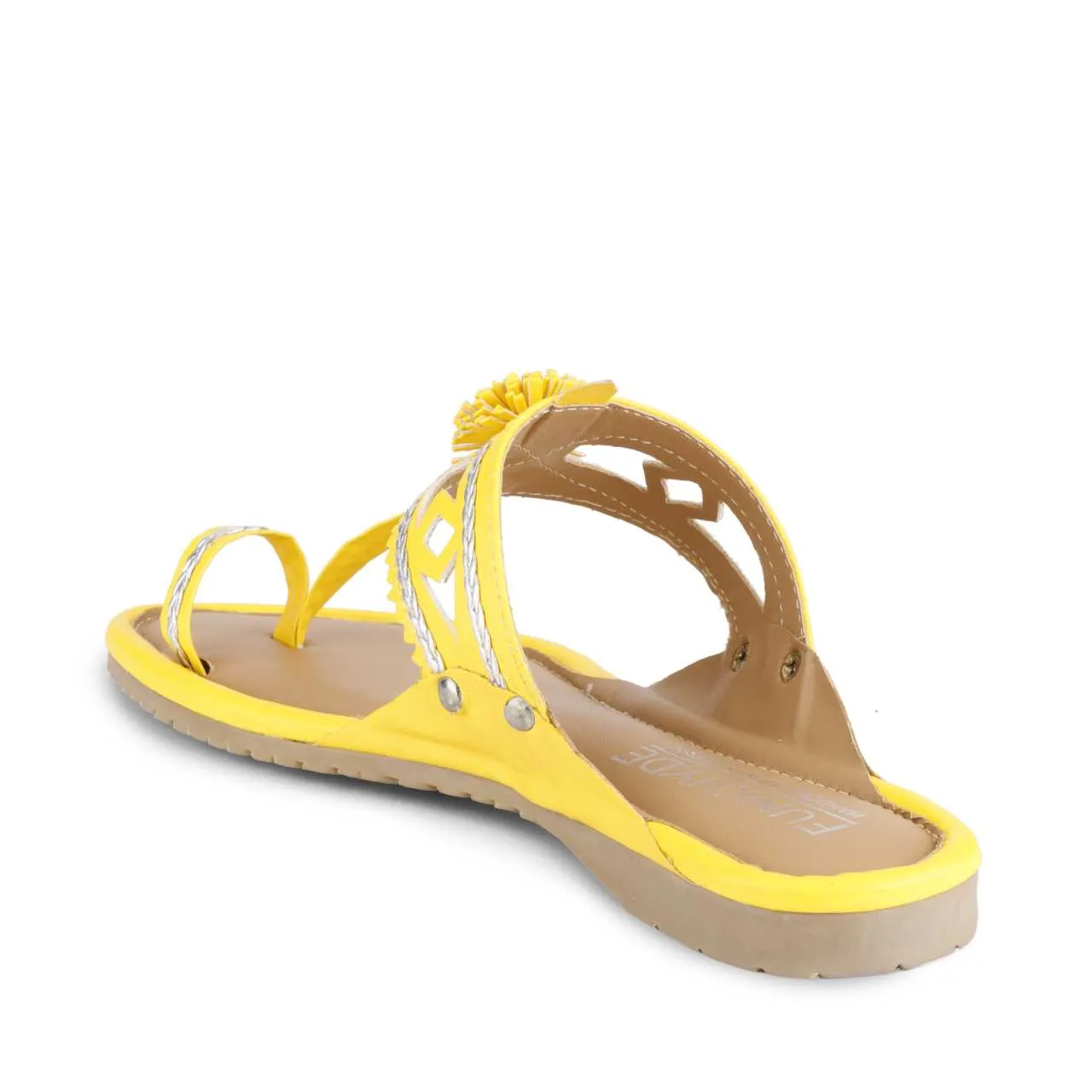 Maeri Yellow Kolhapuri Juttis