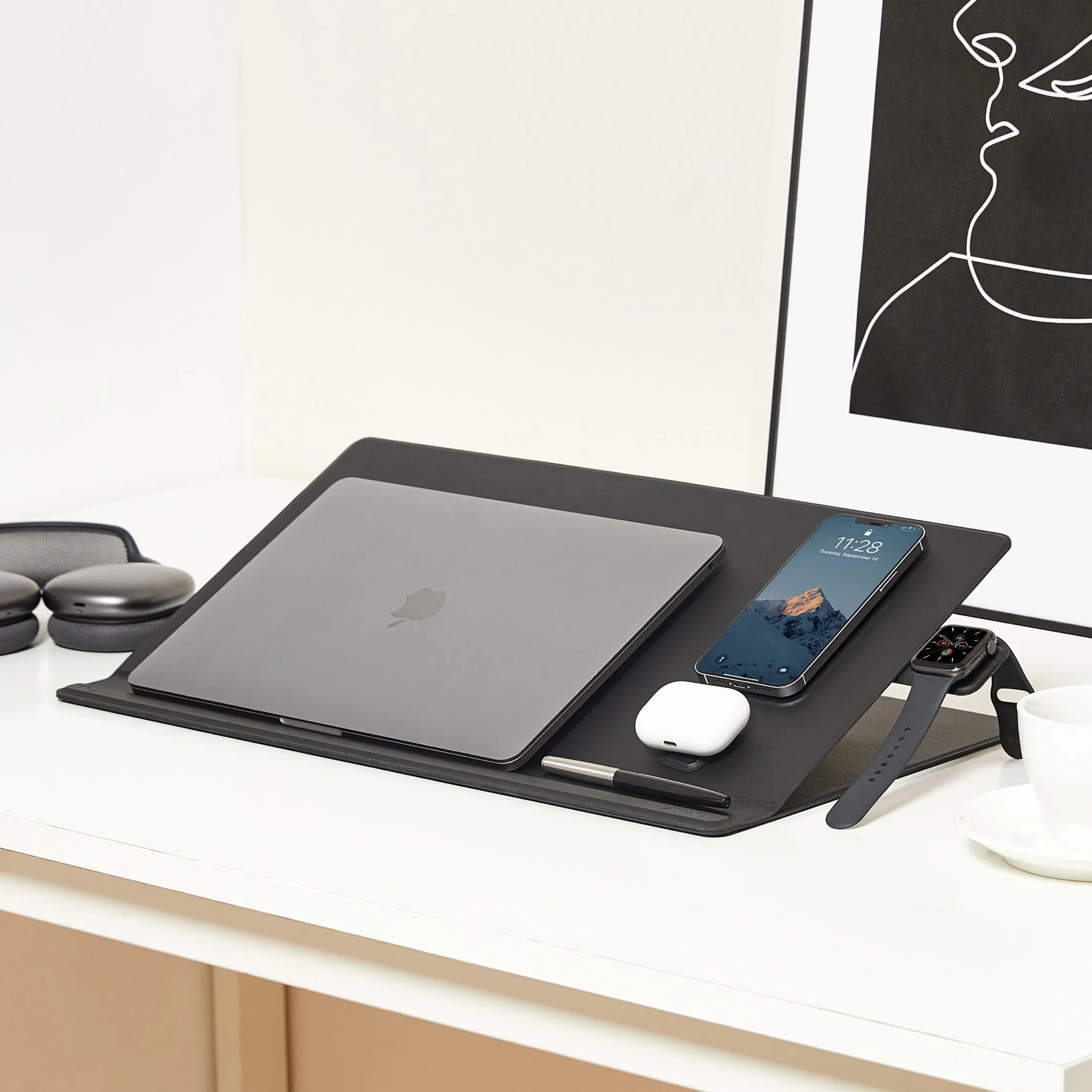 Moft Smart Desk Mat
