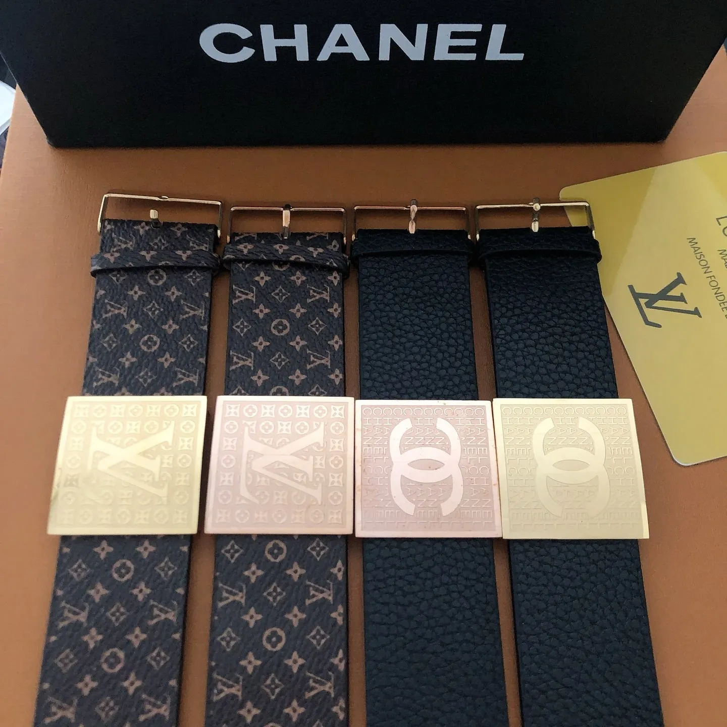 Pattern - Embossed Wristlet