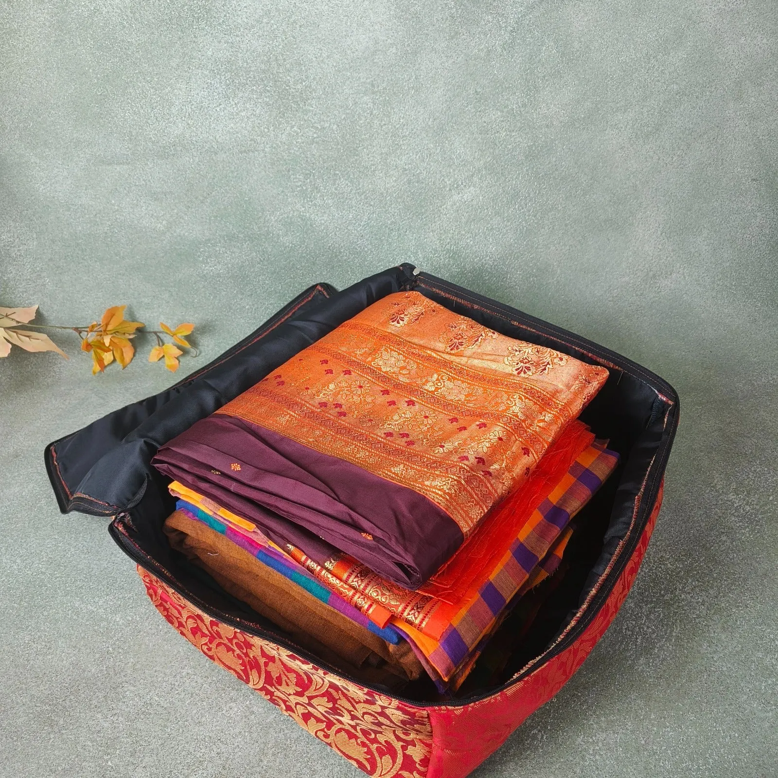 Saree Storage Bags Green Brocade Diamond weaves