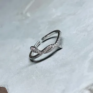 Snake Ring with Sparkling Stones, Elegant and Unique Design