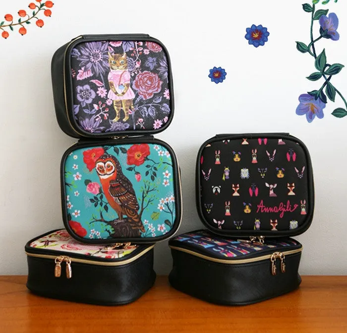 Square Cosmetic Pouch Nathalie Lete - Cat Black