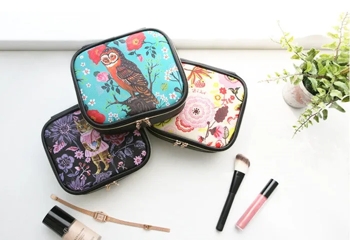 Square Cosmetic Pouch Nathalie Lete - Cat Black