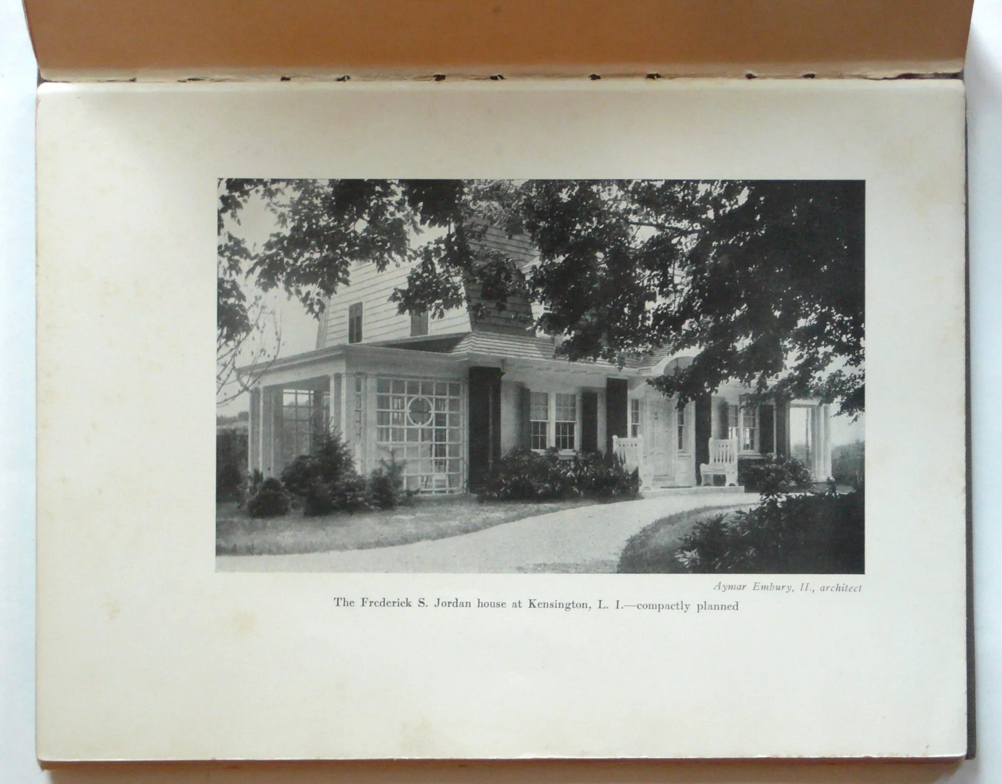The Dutch Colonial House