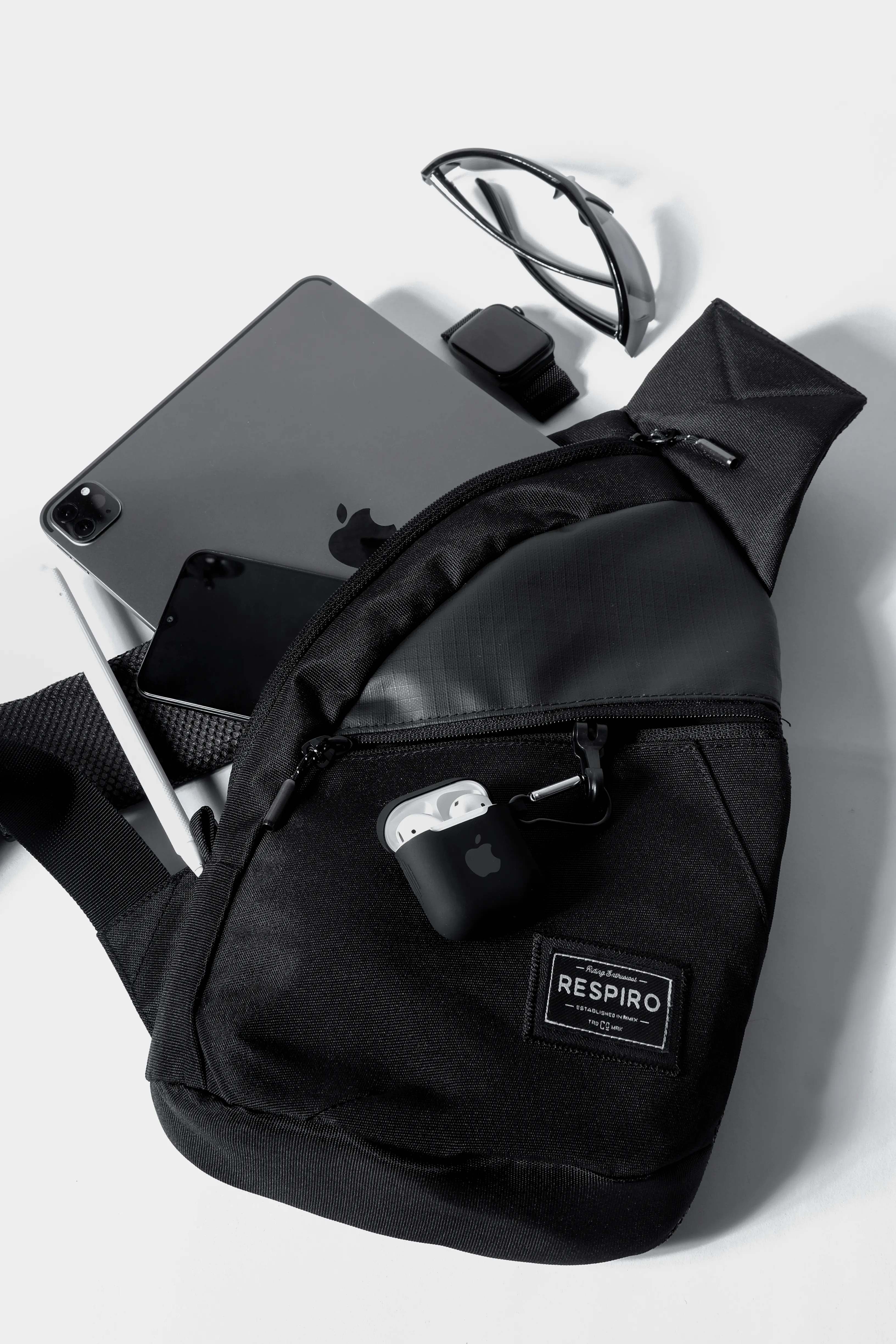TRACO CROSSBODY BAG