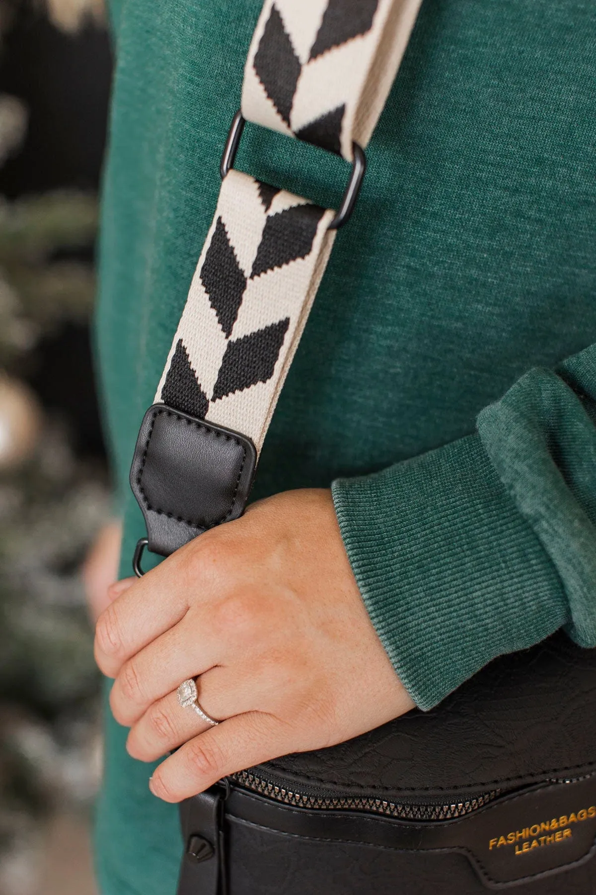 Unbelievably Amazed Belt Bag- Black