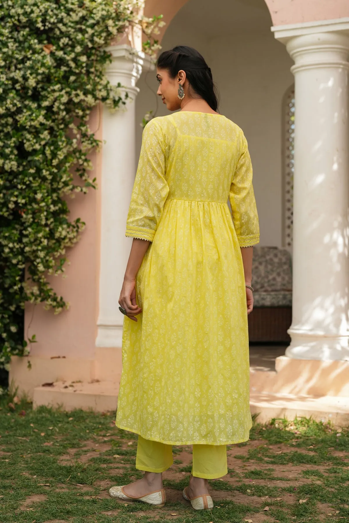 Yellow Cotton Mulmul Khari Printed Shrug, Kurta & Pant Set